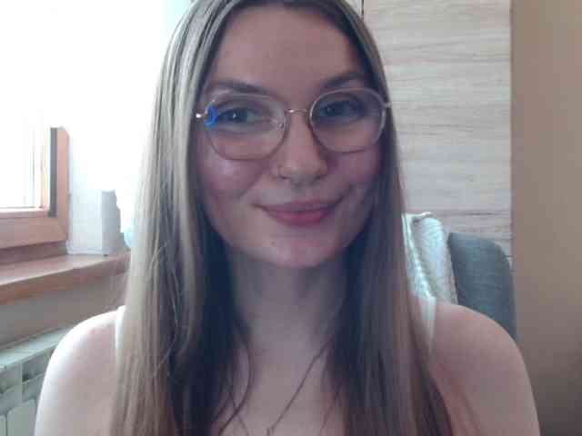 Ellyxcute webcam