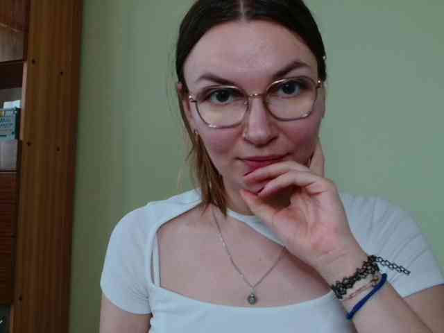 Ellyxcute webcam