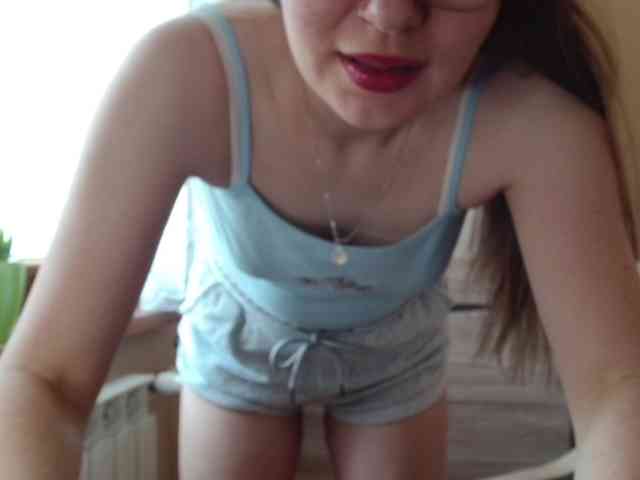 Ellyxcute webcam