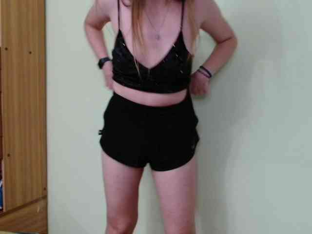 Ellyxcute webcam