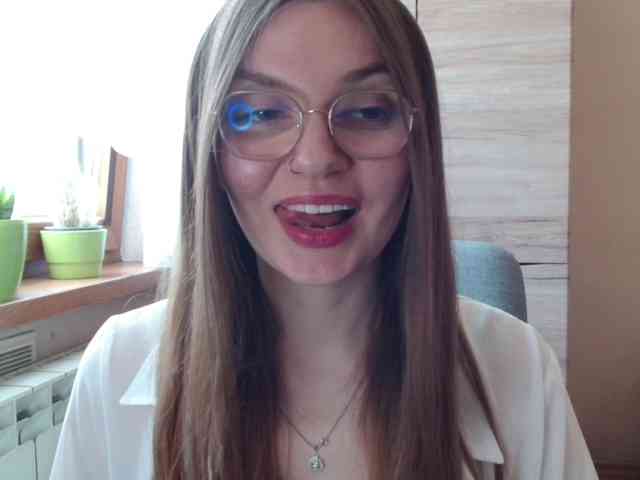 Ellyxcute webcam