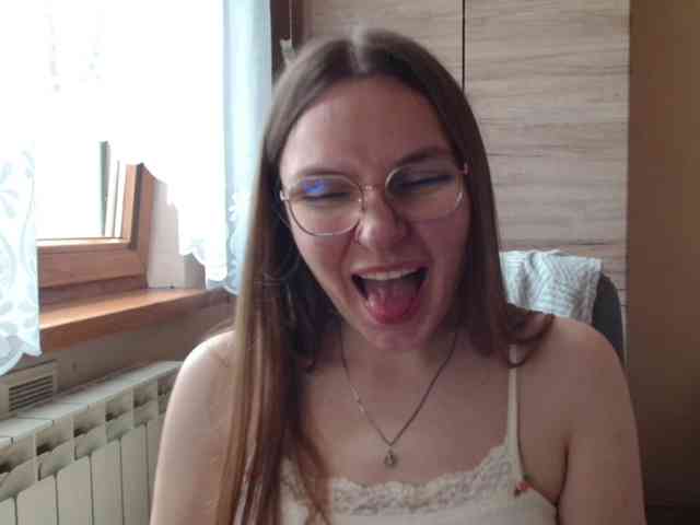 Ellyxcute webcam