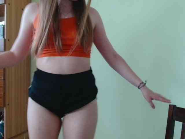Ellyxcute webcam