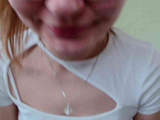 Ellyxcute webcam