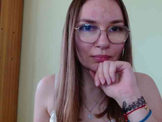 Ellyxcute webcam