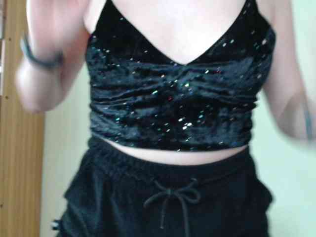 Ellyxcute webcam