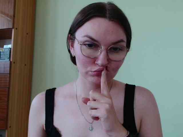 Ellyxcute webcam