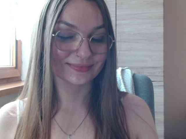 Ellyxcute webcam
