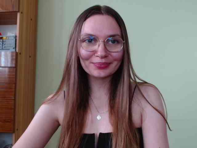 Ellyxcute webcam