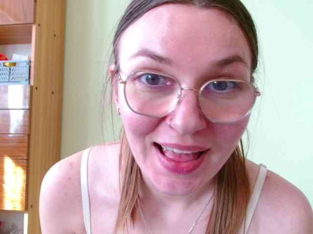 Ellyxcute webcam