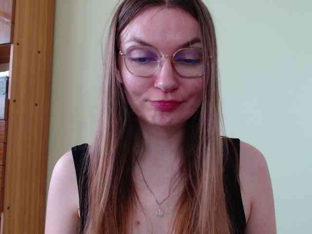 Ellyxcute webcam