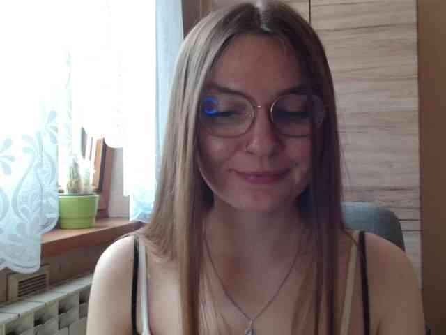 Ellyxcute webcam