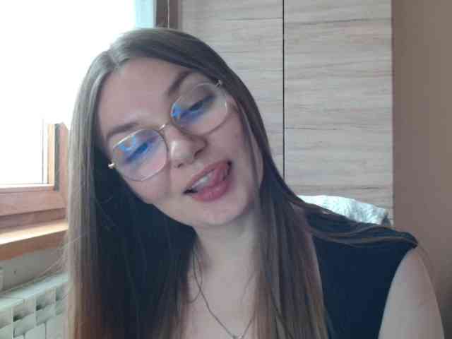 Ellyxcute webcam