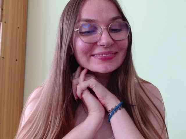 Ellyxcute webcam