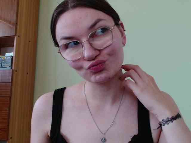 Ellyxcute webcam