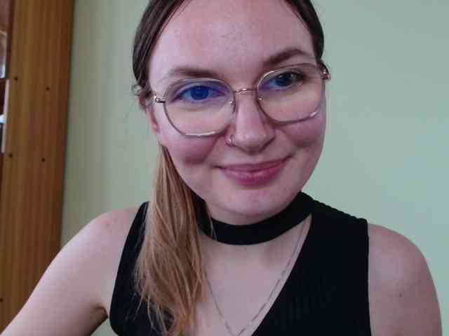 Ellyxcute webcam