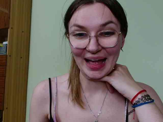 Ellyxcute webcam