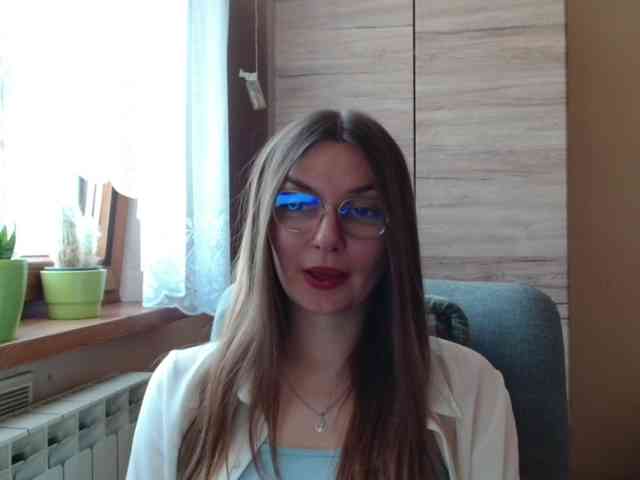 Ellyxcute webcam