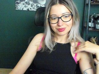 xxHeidiLove Porn Show
