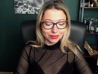 xxHeidiLove Porn Show