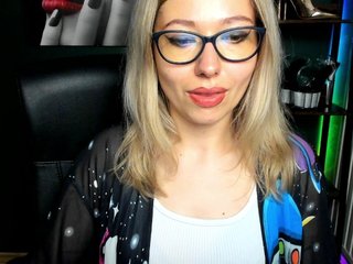 xxHeidiLove Porn Show