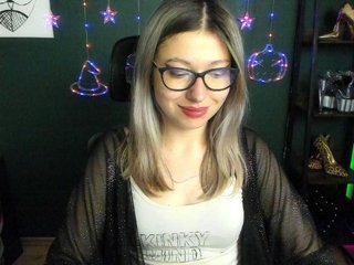 xxHeidiLove Porn Show