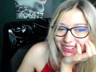 xxHeidiLove Porn Show