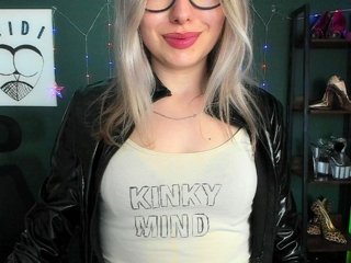 xxHeidiLove Porn Show