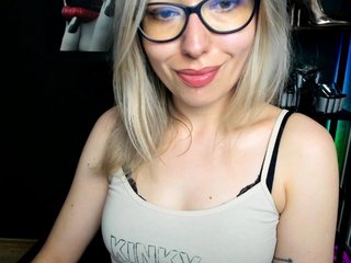xxHeidiLove Porn Show