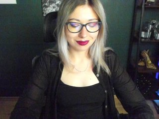 xxHeidiLove Porn Show