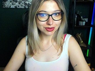 xxHeidiLove Porn Show
