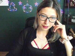 xxHeidiLove Porn Show