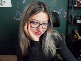 xxHeidiLove Porn Show