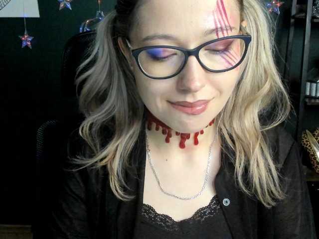 xxHeidiLove live cam on BongaCams