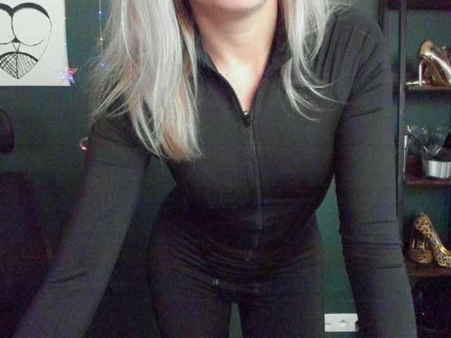 xxHeidiLove live cam on BongaCams