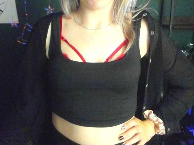 xxHeidiLove live cam on BongaCams