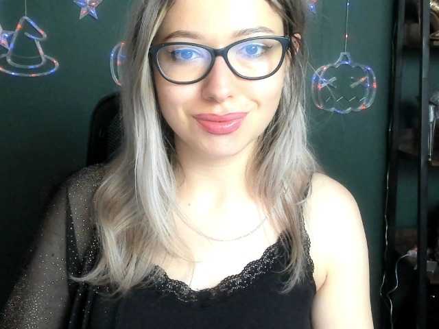 xxHeidiLove live cam on BongaCams