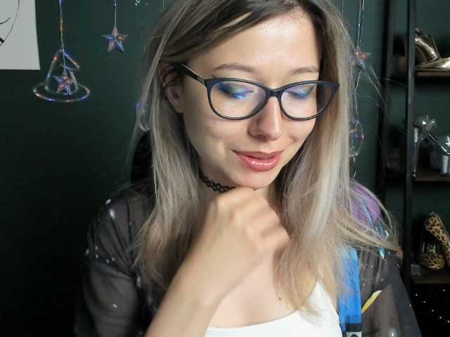 xxHeidiLove live cam on BongaCams