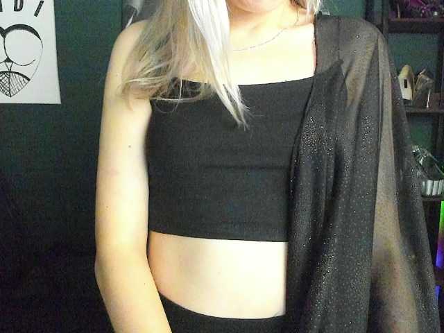 xxHeidiLove live cam on BongaCams