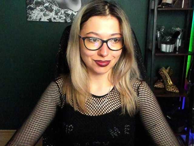 xxHeidiLove live cam on BongaCams