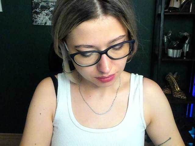 xxHeidiLove live cam on BongaCams