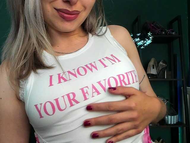 xxHeidiLove live cam on BongaCams