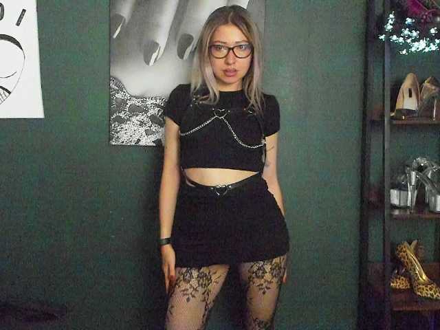 xxHeidiLove live cam on BongaCams