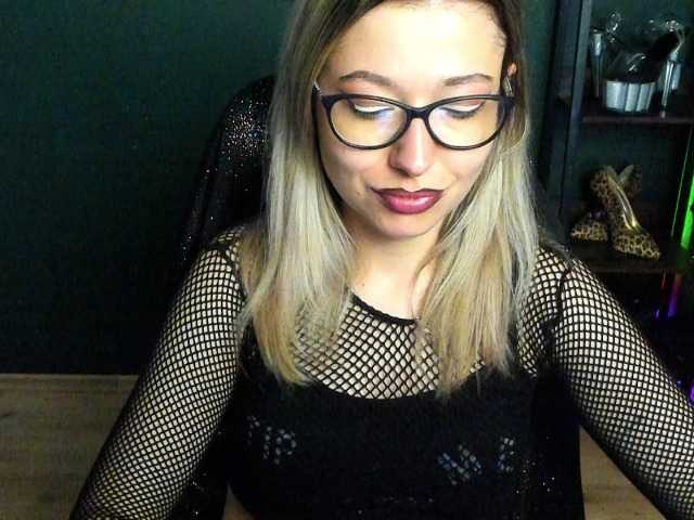 xxHeidiLove live cam on BongaCams