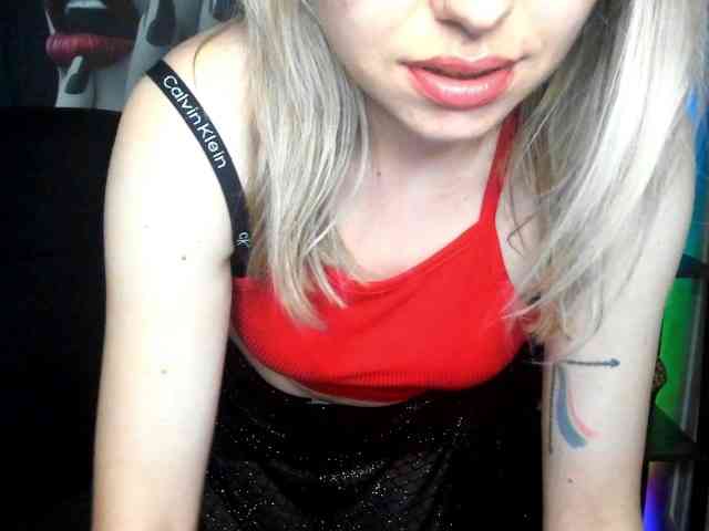 Model: xxHeidiLove