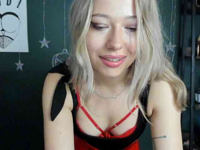 Model: xxHeidiLove