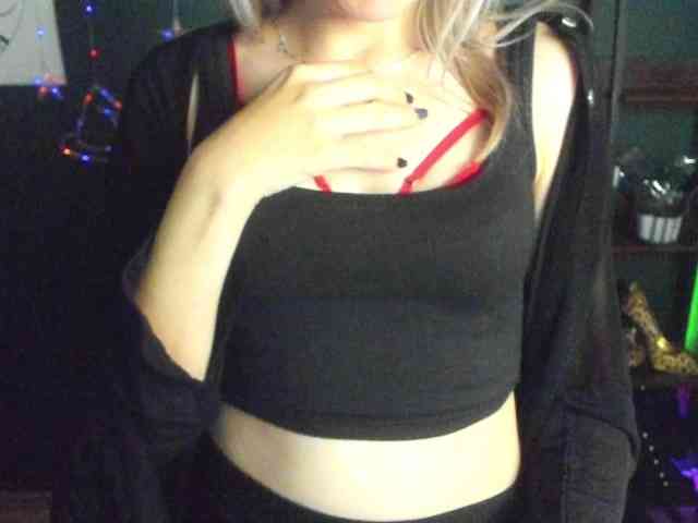 Model: xxHeidiLove