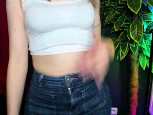xxHeidiLove webcam