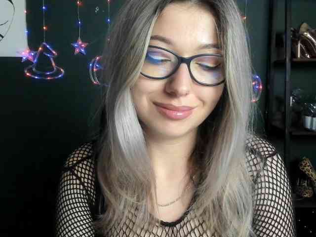 xxHeidiLove webcam