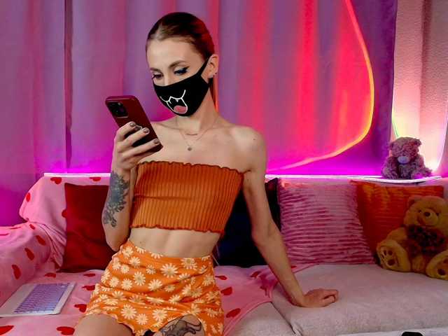Evangeleen live cam preview